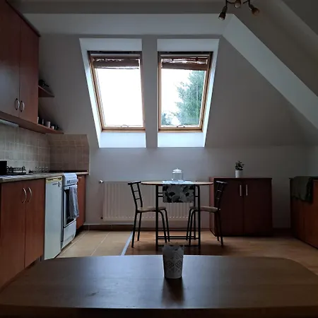 Apartamento Orom Göd