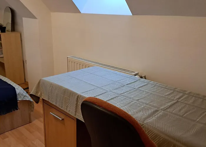 Orom Apartamento Göd